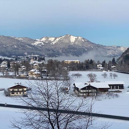 Schoene Ferienwohnung Mit Wolfgangseeblick ชตรอเบิล ภายนอก รูปภาพ