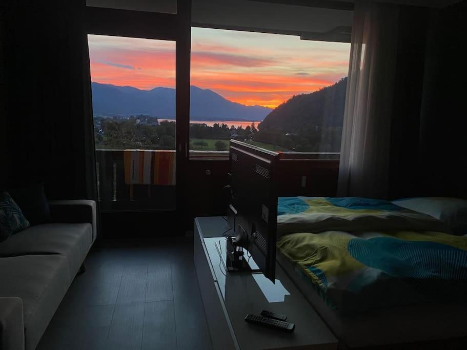 Schoene Ferienwohnung Mit Wolfgangseeblick ชตรอเบิล ภายนอก รูปภาพ